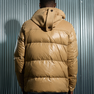 Burberry Kaşmir Detaylı Kaz Tüyü Mont