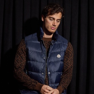 Moncler Yelek