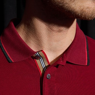 Burberry Yakalı T-Shirt 