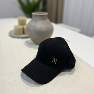 New era şapka