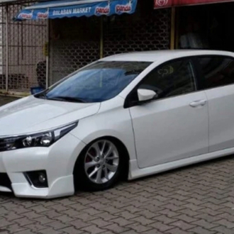 Toyota Corolla 2013-2018 Düz Model Yan Marşpiyel