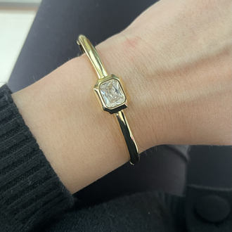 NuMu Jewelry | Iceframe Gold Cuff ✨