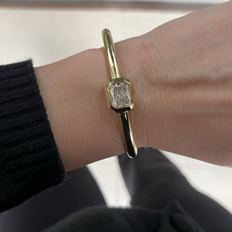 NuMu Jewelry | Iceframe Gold Cuff ✨