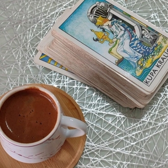 TAROT &  KAHVE SEANSI 