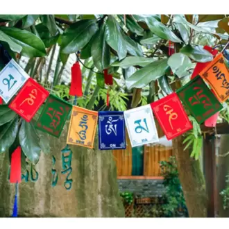 Tibet Dua Bayrakları & Om Ma Ni Padme Hum