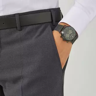 Emporio Armani AR11142 Erkek Kol Saati – Siyah Mesh Çelik / Kronograf / 5 ATM