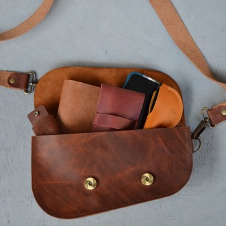 Hakiki Deri Çanta - Saddle Bag – Kahverengi Frisco Deri | Modern & Dikkat Çekici Tasarım