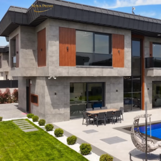 Modern ve Profesyonel Gayrimenkul Tanıtım ve Satış Sitesi