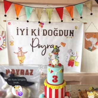 Sirk teması bayraklar