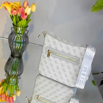 Guess Postacı