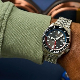 Seiko 5 Sports Otomatik GMT SSK019 Erkek Kol Saati SSK019J1