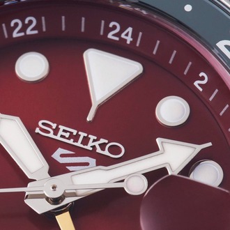 Seiko 5 Sports Otomatik GMT SSK031K Erkek Kol Saati SSK031K1