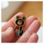 Misha Bear Nadir Antika Rozet
