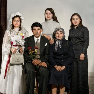 FOTOĞRAF RENKLENDİRME VE DÜZENLEME