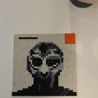 MF DOOM – Madvillainy | El Yapımı Hama Boncuğu Pixel Art