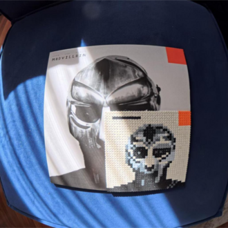 MF DOOM – Madvillainy | El Yapımı Hama Boncuğu Pixel Art