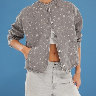 ri Çiçek Desenli Oversize Denim Bomber Ceket TWOSS25CE00042

