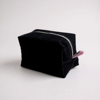 Pomélie Classic Orta Boy – Kadife Siyah Pembe