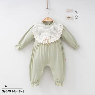 KIZ BEBEK FİSTO YAKA DETAYLI TOKA AKSESUARLI %100 PAMUKLU TULUM