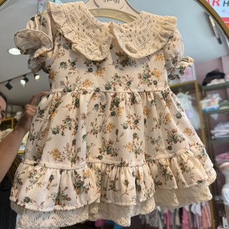 KIZ BEBEK %100 PAMUKLU ÇİÇEK DETAYLI ELBİSE