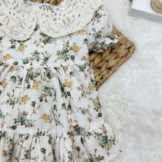 KIZ BEBEK %100 PAMUKLU ÇİÇEK DETAYLI ELBİSE