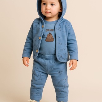 ERKEK BEBEK KAPÜŞON DETAYLI YELEKLİ 3'LÜ SET