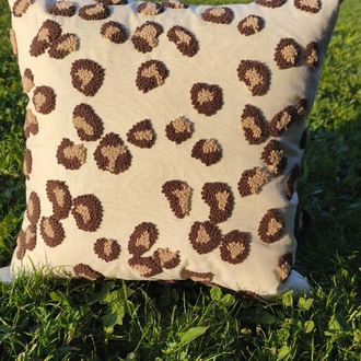 Leopar Desen Punch Nakışlı Kırlent Kılıfı
