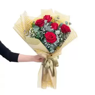 5 KIRMIZI GÜL BUKETİ