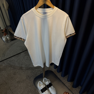 Burberry T-Shirt