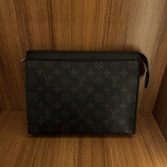 Louis Vuitton Clutch