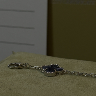 Van Cleef Lacivert
