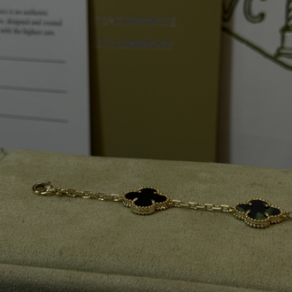 Van Cleef Siyah (Gold Zincir)