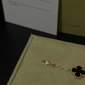 Van Cleef Siyah (Gold Zincir)