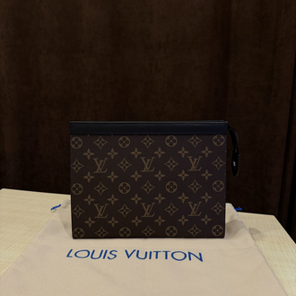 Louis Vuitton Clutch +