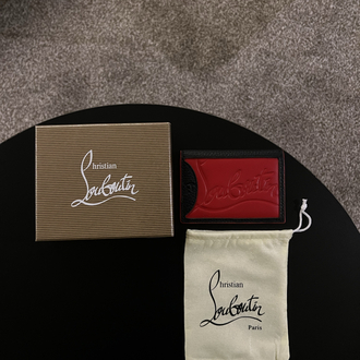Louboutin Kartlık