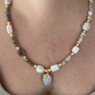 Aytaşı-Labradorite Doğal Taş Kolye