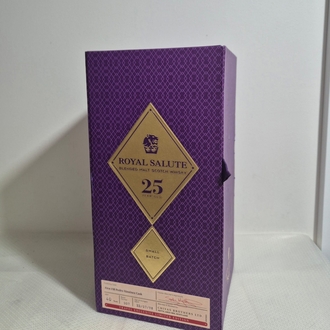 ROYAL SALUTE 25 YEARS TRAVEL EXCLUSIVE LIMITED EDITION - 70 cl BOŞ ŞİŞESİ ve KUTUSU