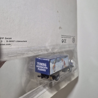 TUBORG MİNYATÜR MODEL KAMYON (1:87)