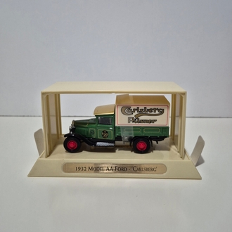 CARLSBERG PILSNER - 1932 Model AA FORD, MATCHBOX MODELS OF YESTERYEAR