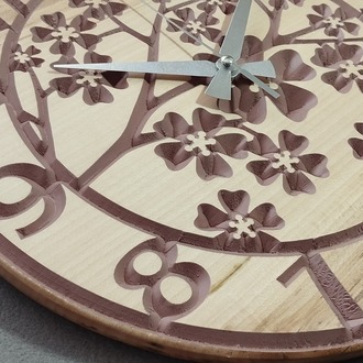 El Yapımı Ahşap Duvar Saati – Çiçek Desenli | 36 cm | Sessiz Mekanizma