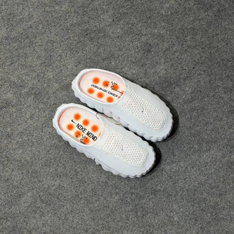 Nike Mind 001