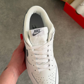 Dunk Low “White Grey”