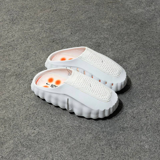 Nike Mind 001