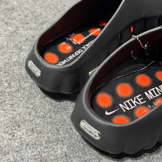 Nike Mind 001