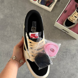 Air Jordan 1 Low x Travis Scott “ Military Black” 2026 