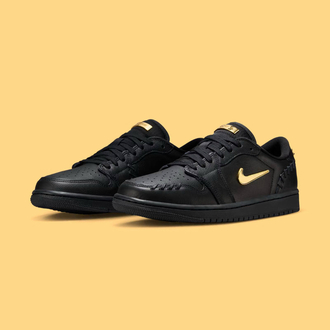 Air Jordan 1 Low 