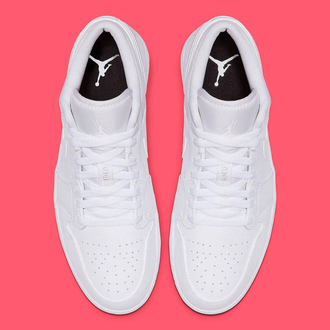 Air Jordan 1 Low “ Triple White “ (Y)
