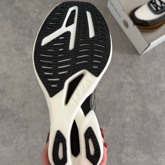 Hoka Cielo X1 2.0 “Black & Gold”