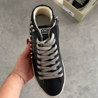 Golden Goose  