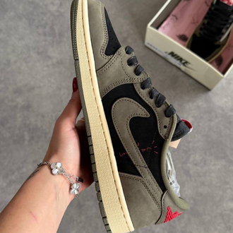 Travis Scott X Air Jordan 1 Retro Low Black Olive